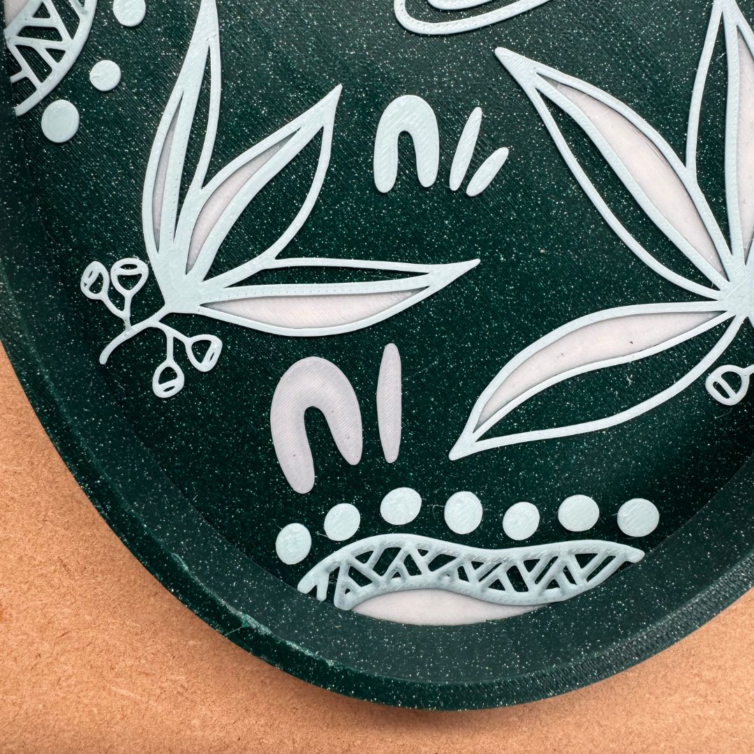 Emu Egg Sensory Tray [SECONDS]