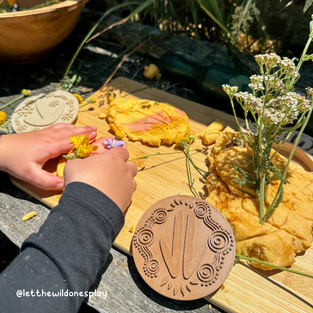 Aboriginal Design Circle Cutter & Stamps (4-pack)